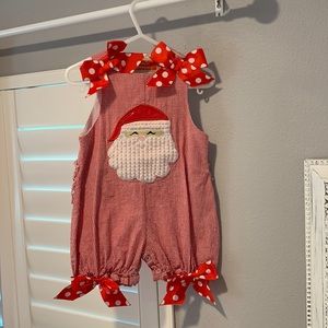 Santa onesie, button legs/bottom size 12 mos
